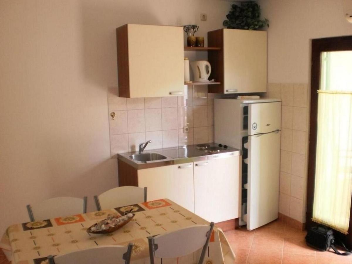 Apartment Tomislav Trogir Buitenkant foto